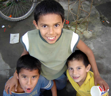Association d'aide aux enfants, recommand� par une amie.